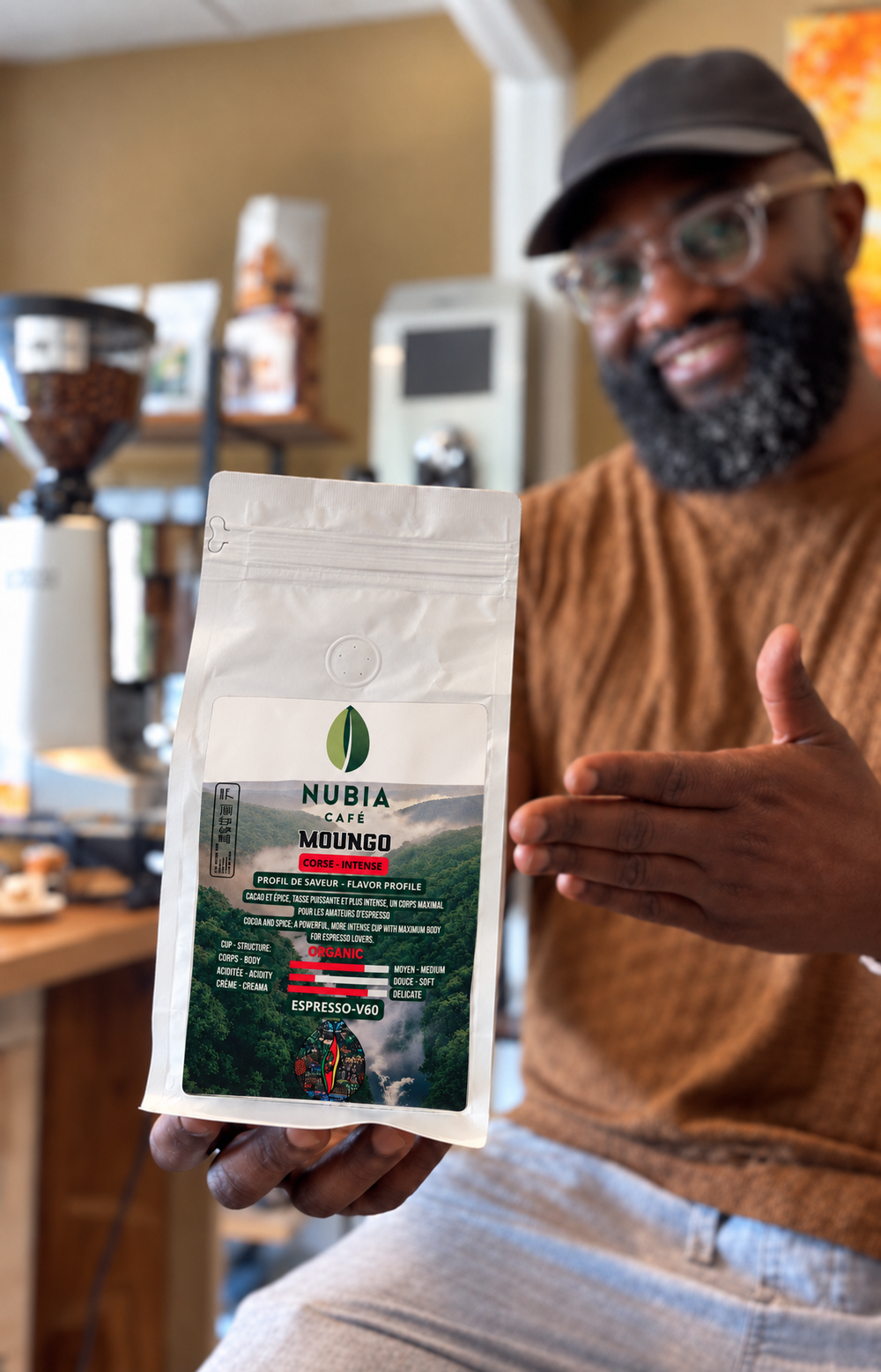 Marvin présente le café Moungo de Maison Nubia